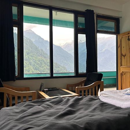Aman Resort, Tosh Village, Himachal Pradesh Exteriör bild