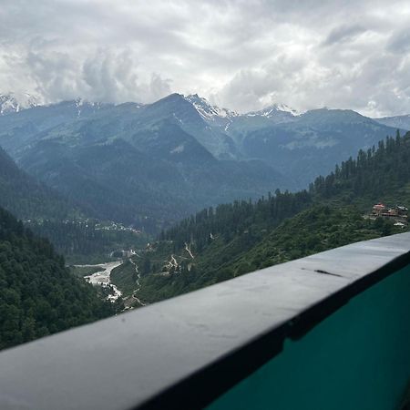 Aman Resort, Tosh Village, Himachal Pradesh Exteriör bild