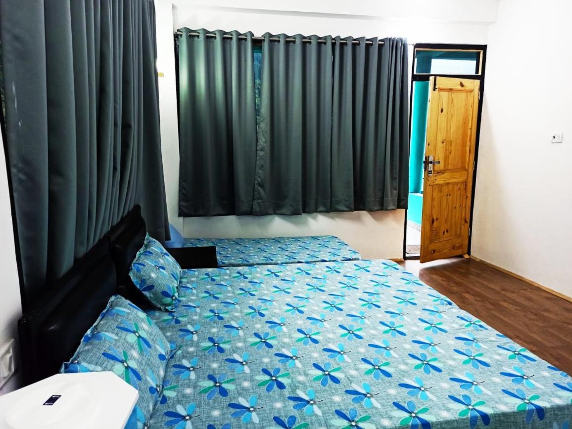 Aman Resort, Tosh Village, Himachal Pradesh Exteriör bild