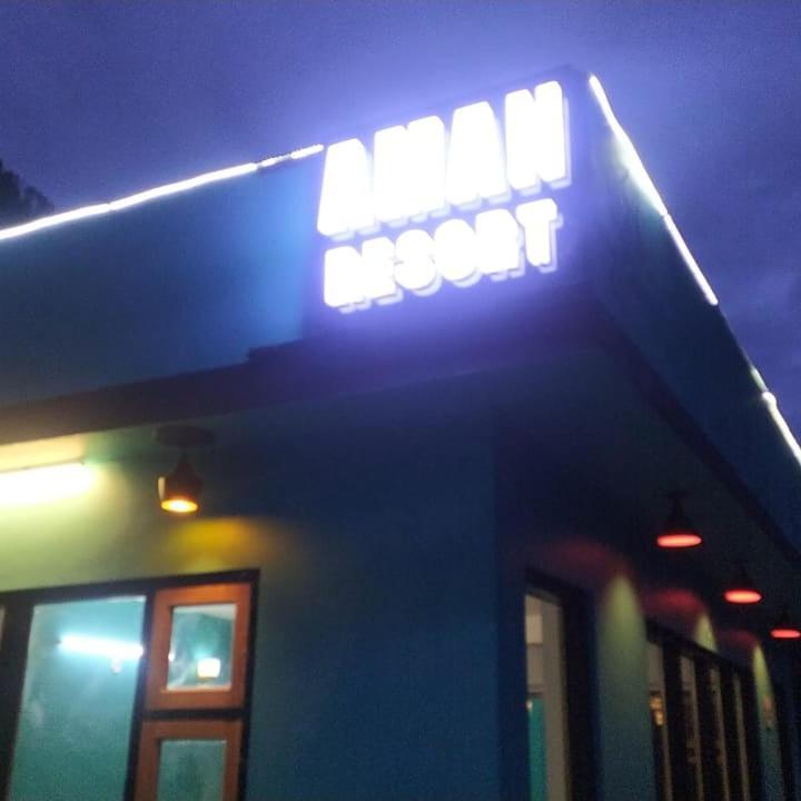 Aman Resort, Tosh Village, Himachal Pradesh Exteriör bild